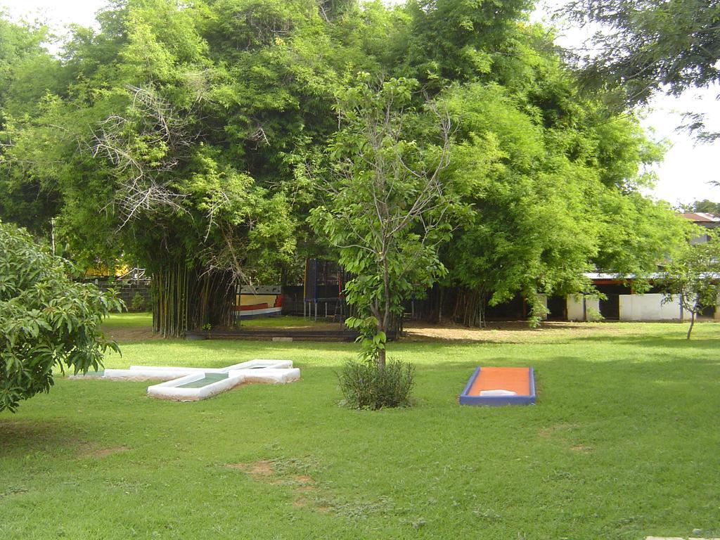 Mini-Golf **** & Resort Ubon Ratchathani Exteriér fotografie