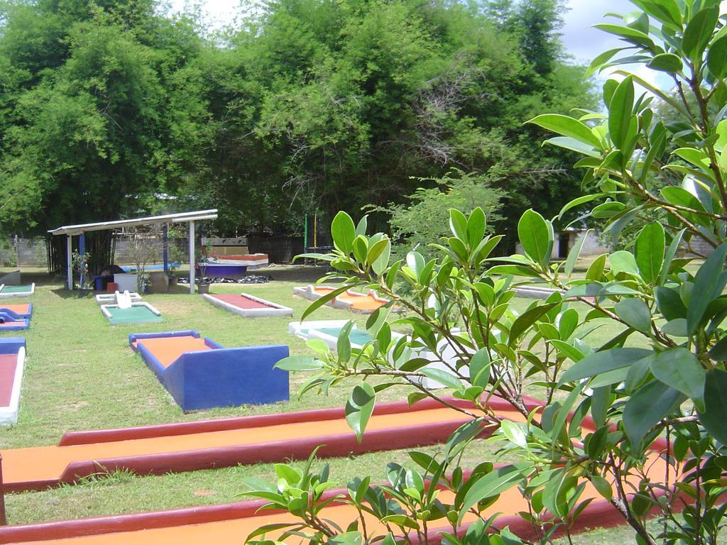 Mini-Golf **** & Resort Ubon Ratchathani Exteriér fotografie
